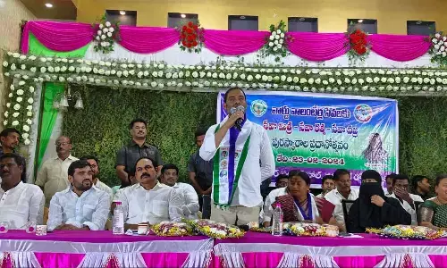 BS Maqbool participate in Volunteer Vandanam in kadiri