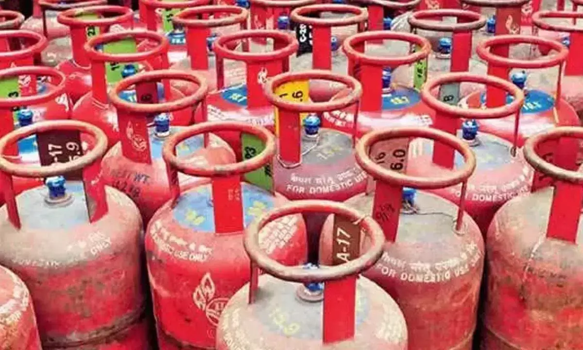 Telangana govt. releases guidelines for subsidised gas cylinder for Rs. 500