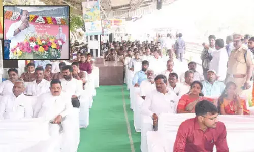 MP Pothuganti Ramulu unveils Amrit Bharath Railway Station