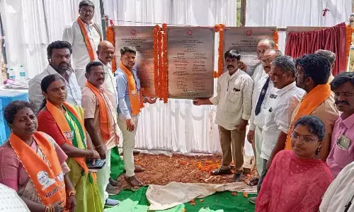 BJP leader Nagaruru Raghavendra praises centre for Amrit Bharat Station schemes