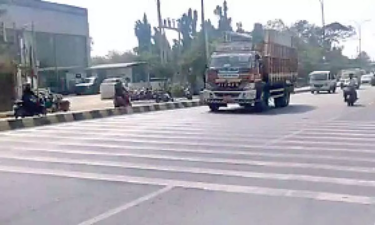 Motorists grumble over rumble strips across Hyderabad