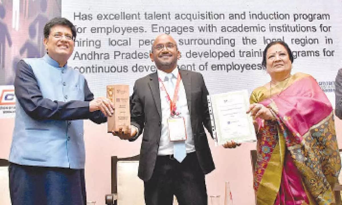Visakhapatnam: Brandix Apparel presented award for best HR practices