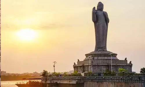 Hussain Sagar will be developed into world-class tourist centre: CM