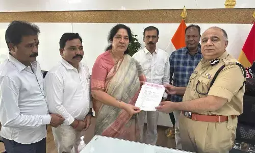 BRS Powerpoint presentation to public reps during ‘Chalo Medigadda’