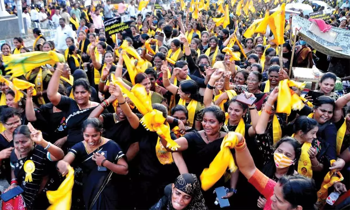Protests by TDP Women Leaders Rock Nellore City