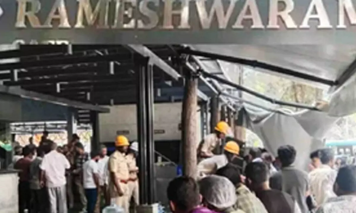 Blast in Bengaluru cafe, five injured