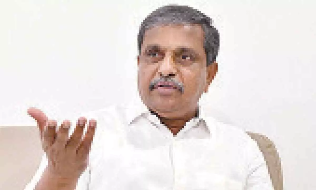 YSRCP lodges complaint against Naidu, Pawan