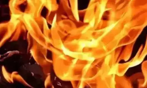 Delhi: Woman dies after husband sets her ablaze amid quarrel