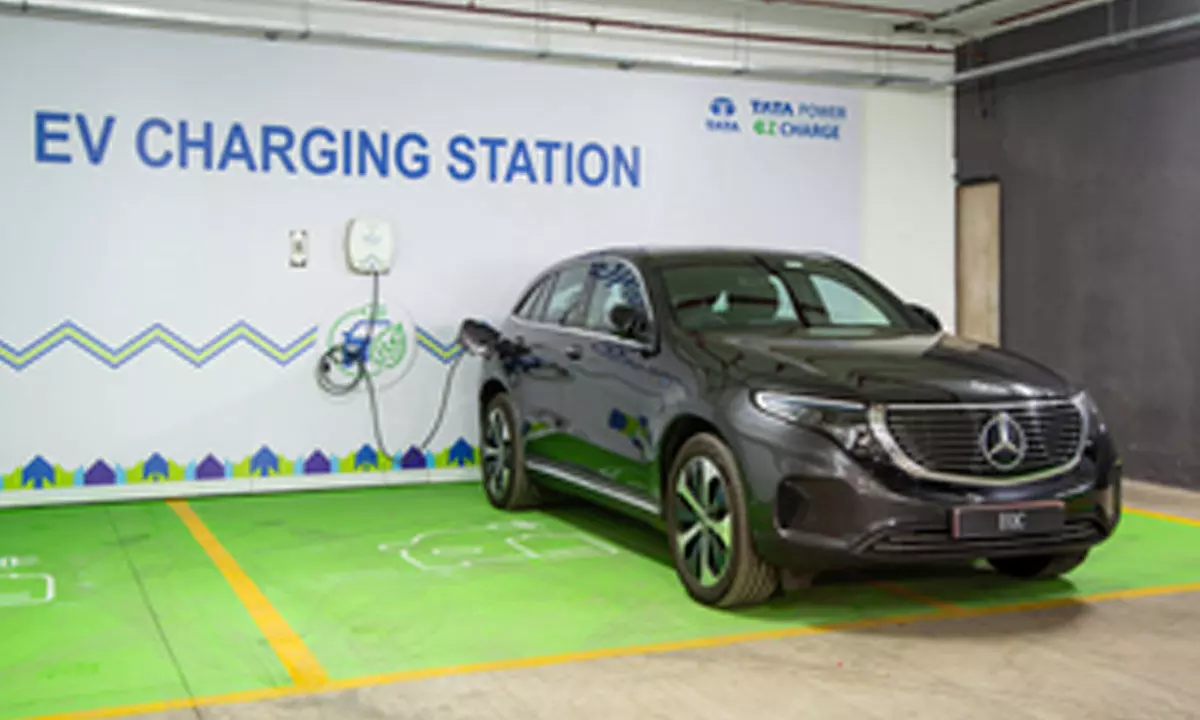 Tata Power installs 1,000 green energy-powered EV charging points in Mumbai