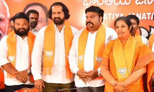 Film producer Chintapalli Rama Rao joins BJP