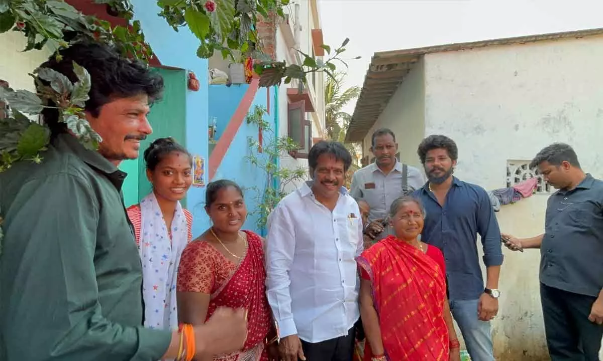 MVV Satyanarayana pays a visit to Pedajalarpeta