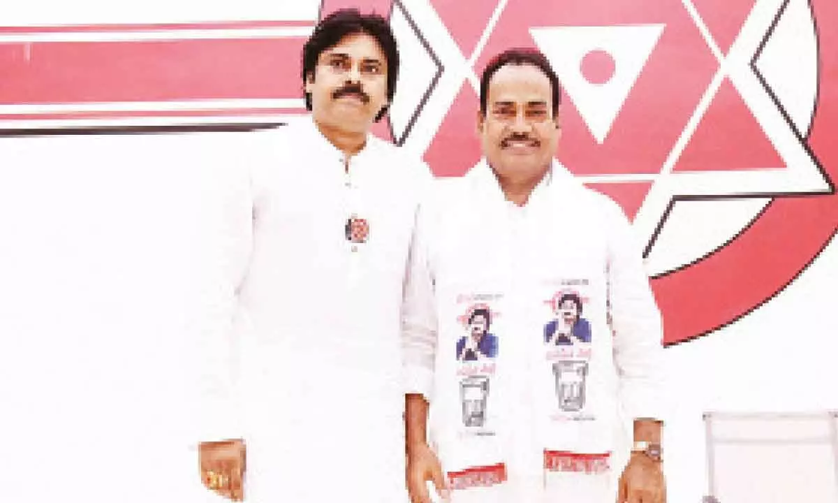 Arani Srinivasulu with Pawan Kalyan at Jana Sena Party state office in Mangalagiri on Thursday