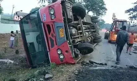 Bus Overturns Near Kusumanchi in Khammam District, 15 Passengers Injured
