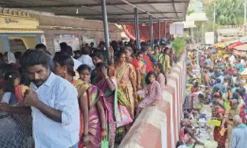 Vizianagaram: Heavy rush witnessed at temples of Lord Siva