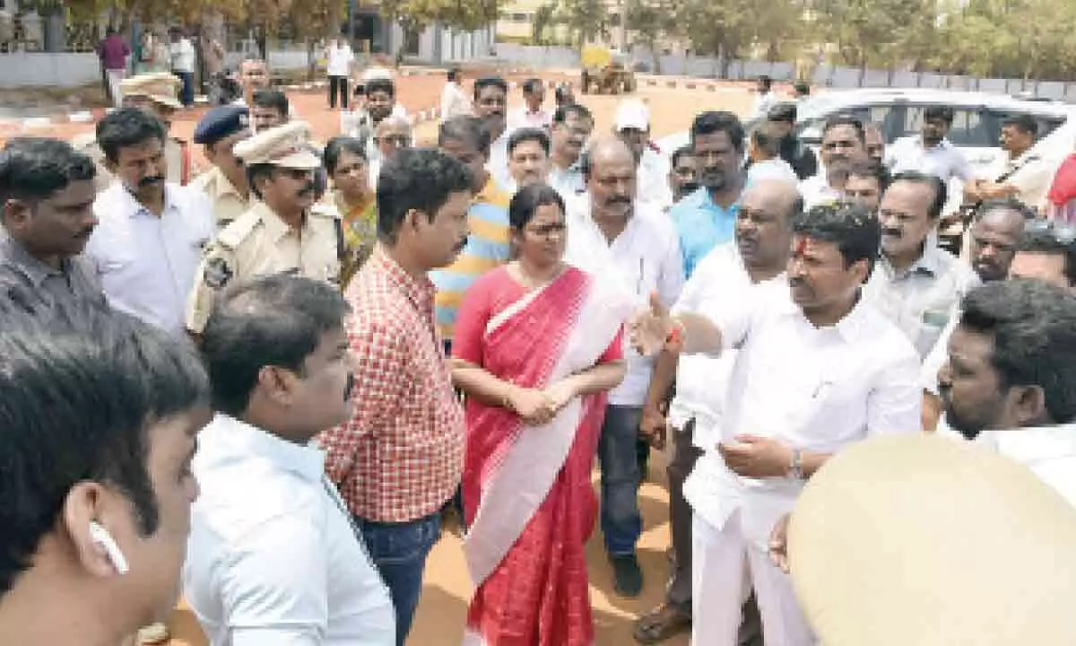 Vijayawada: CM YS Jagan Mohan Reddy to distribute house site pattas to beneficiaries
