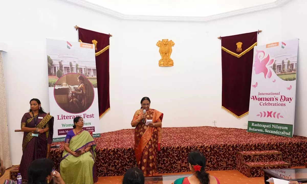 Hyderabad: Rashtrapati Nilayam organises literary festival