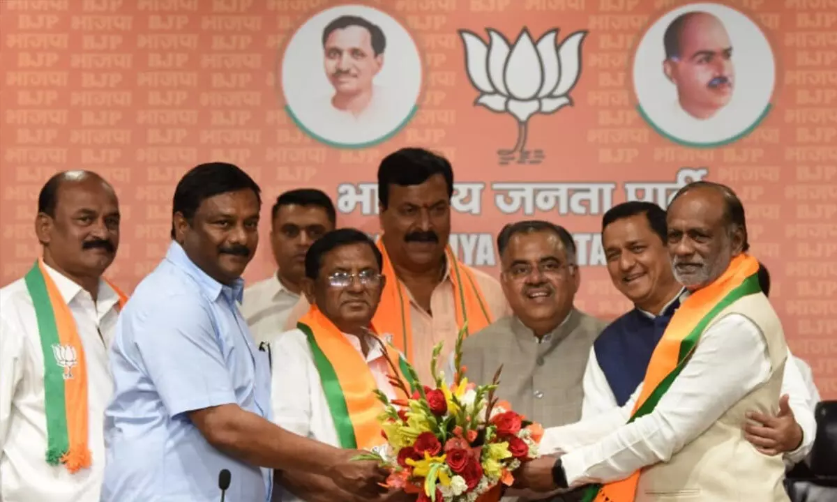 Former BRS MPs, MLAs join BJP in Delhi