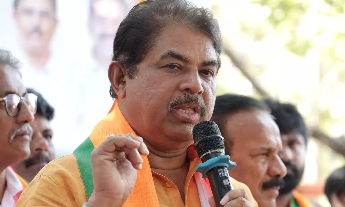 Let Cong leaders of state get tuition from Telangana CM: Ashoka