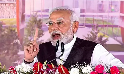 PM Modi to roll out rail projects worth Rs 85K crore, flag off 10 new Vande Bharat trains