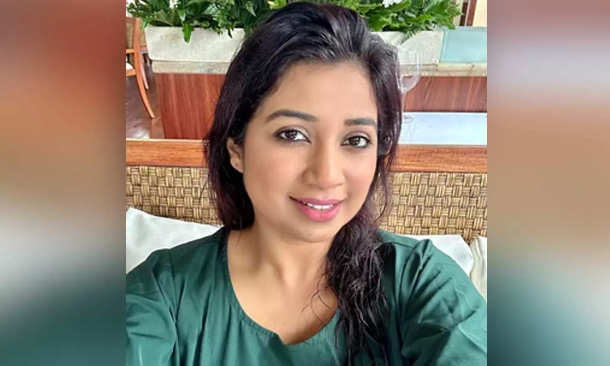 Birthday Balika Shreya Ghoshal shares happy selfie from Bali vacation