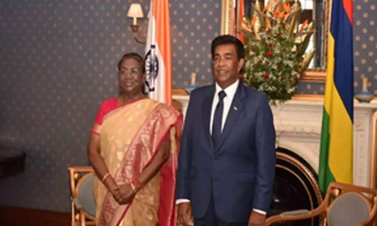 President Murmu arrives in Mauritius to bolster bilateral ties