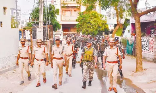 Flag march held in Madanapalle