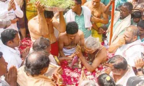 Trisula Snanam held at Srikapileswara temple