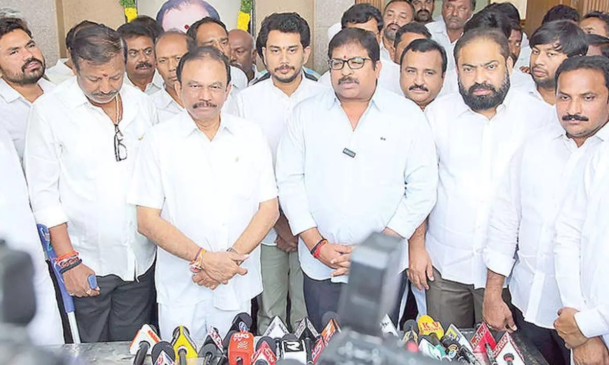 Magunta Srinivasulu Reddy, Raghava Reddy and the TDP and JSP leaders speaking to media in Ongole on Monday