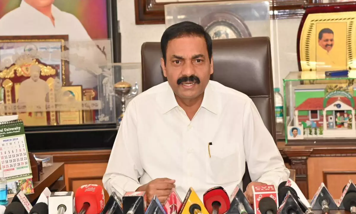 Agriculture minister Kakani Govardhan Reddy addressing a press conference at his camp office in Nellore on Monday