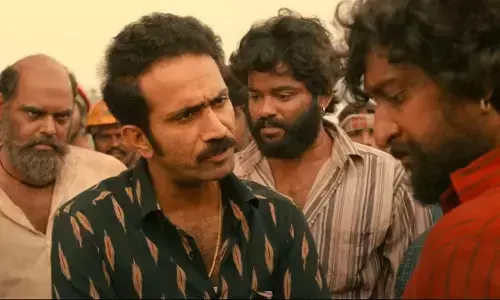 Actor Shine Tom Chacko Escapes Hotel Amid Police Drug Search