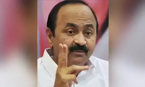 Congress slams Pinarayi Vijayan over double stand on CAA