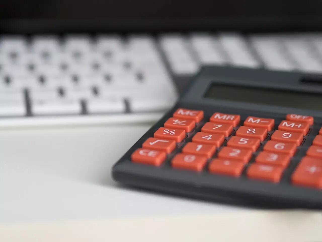 Here are some advanced tips for using EMI Calculators to save money