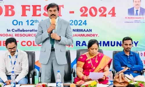 Principal of the Government Autonomous College Prof Ramachandra RK addressing the gathering at Job Fest in Rajamahendravaram on Tuesday