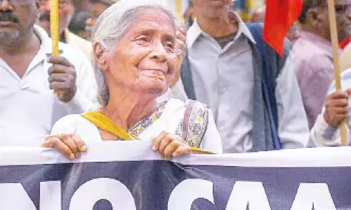 ‘Think before you apply”: Mamata’s Citizenship Law alarm