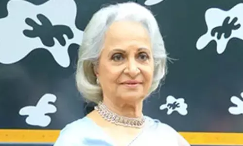 Waheeda Rehman donates personal film memorabilia to Film Heritage Foundation