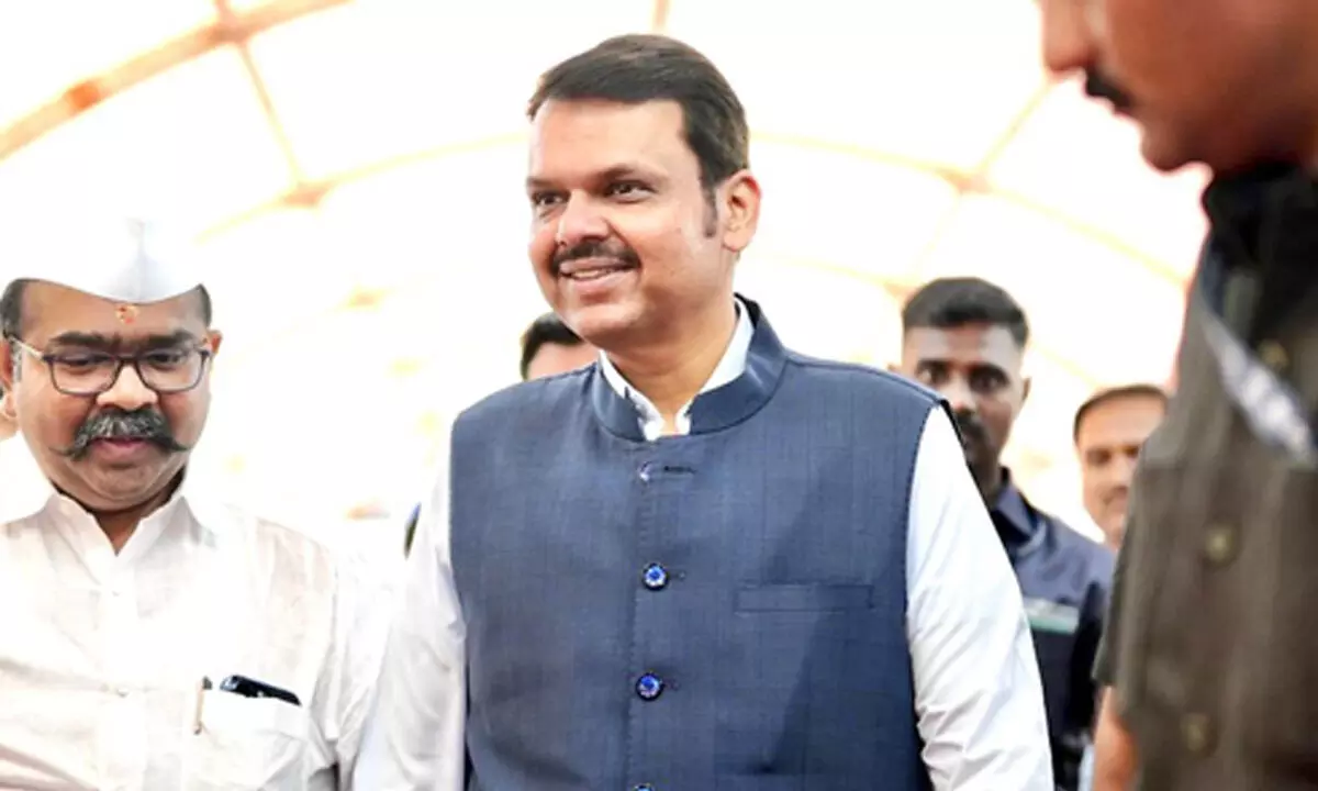 Most axed BJP MPs bow to party’s will; Dy CM Fadnavis douses fire in Mumbai North