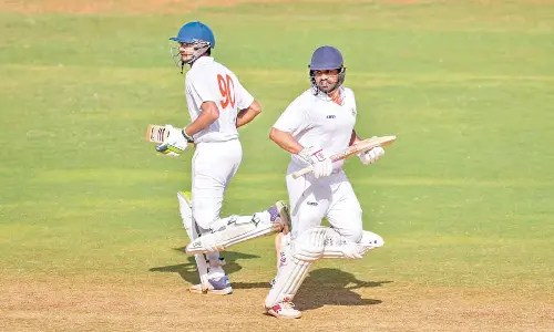 Ranji Trophy Final: Defiant Vidarbha grind on