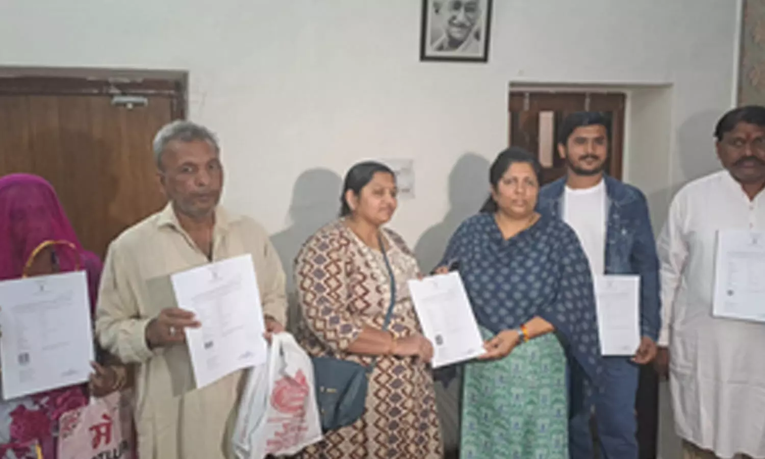 Six Pak migrants get Indian citizenship in Jaipur