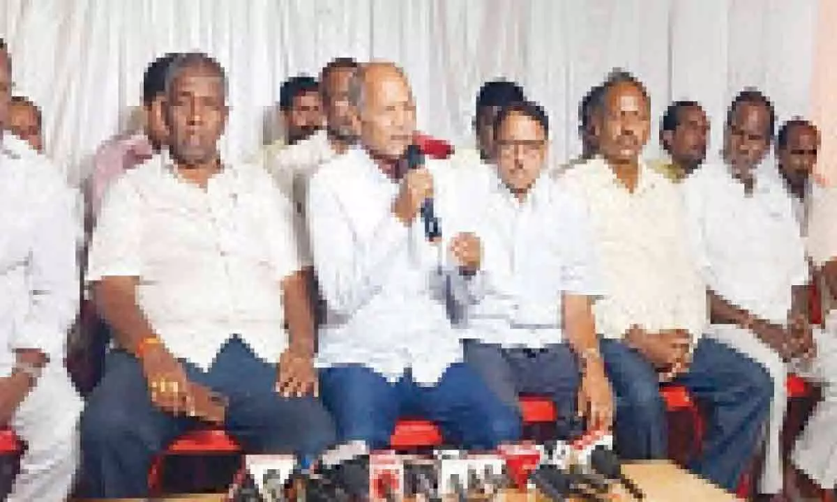 Srikakulam: Turpukapu leaders decry delay in ticket allotment to Venkata Rao