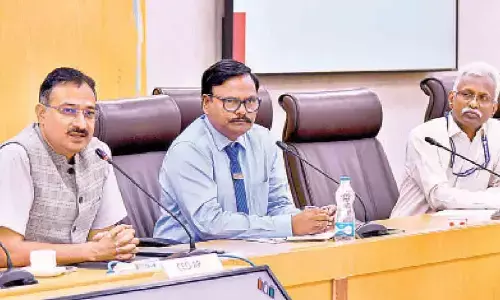 Vijayawada: Top poll officer directs banks to furnish suspicious transactions