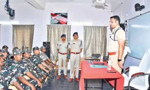 Jammalamadugu:  SP Siddharth Kaushal holds review meeting with central armed forces