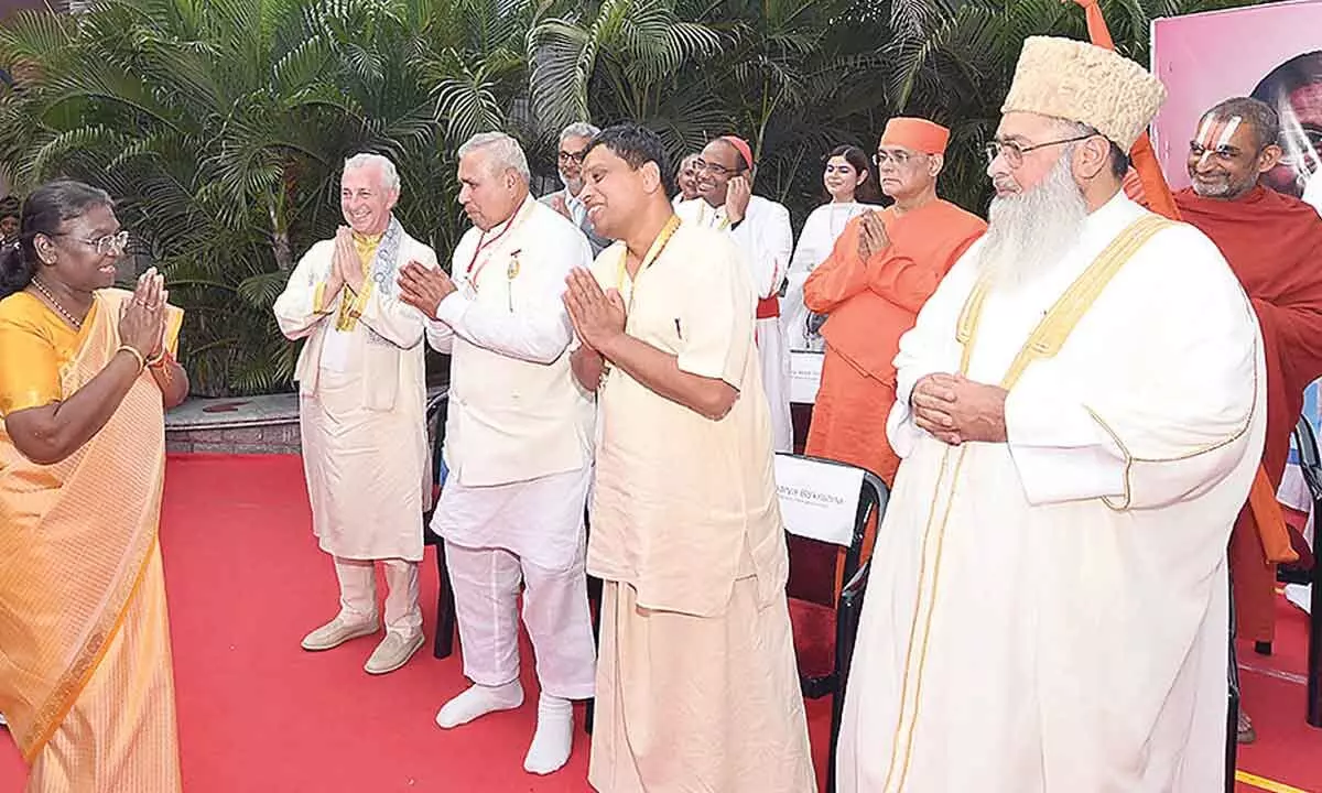 President attends ‘Global Spirituality Mahotsav’