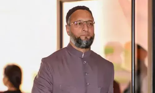 AIMIM president Asaduddin Owaisi moves SC seeking stay on Citizenship Amendment Rules