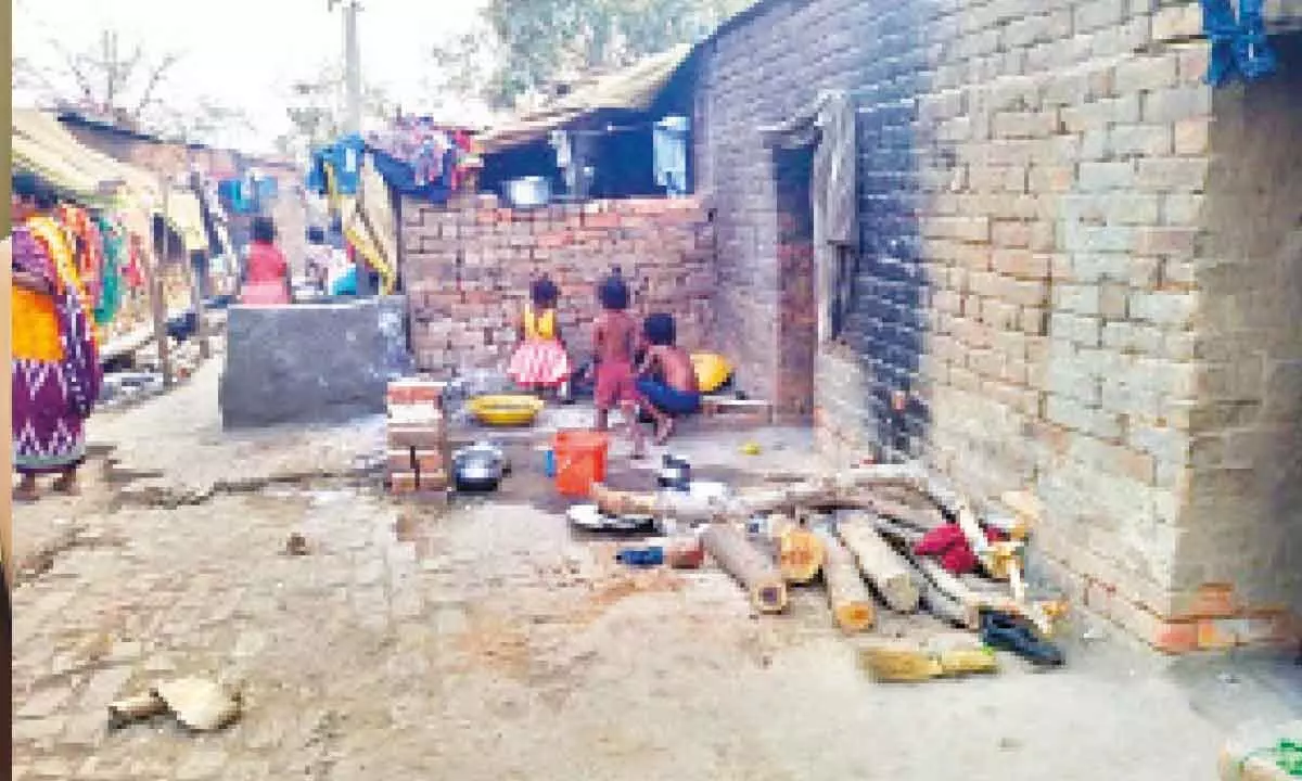 Brick kiln workers in pitiable plight