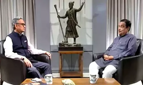 Govt plans to roll out e-buses in all cities, some long routes: Gadkari