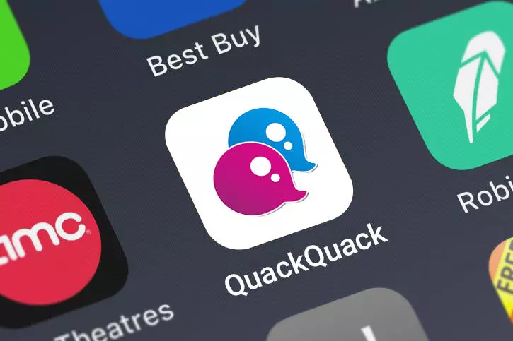 Holi Dating Trends 2024: QuackQuack Users Embrace Rang-Badlu and Holi-Ka Dahan