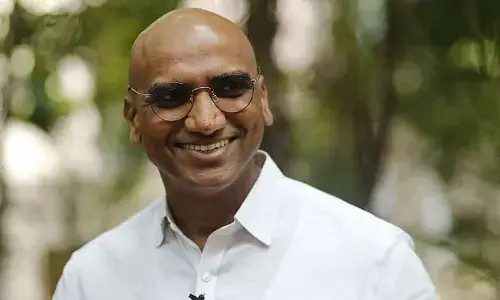 RS praveen leaves elephant, takes car for a ride