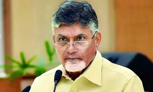 Naidu alleges YSRCP complicity in drug case