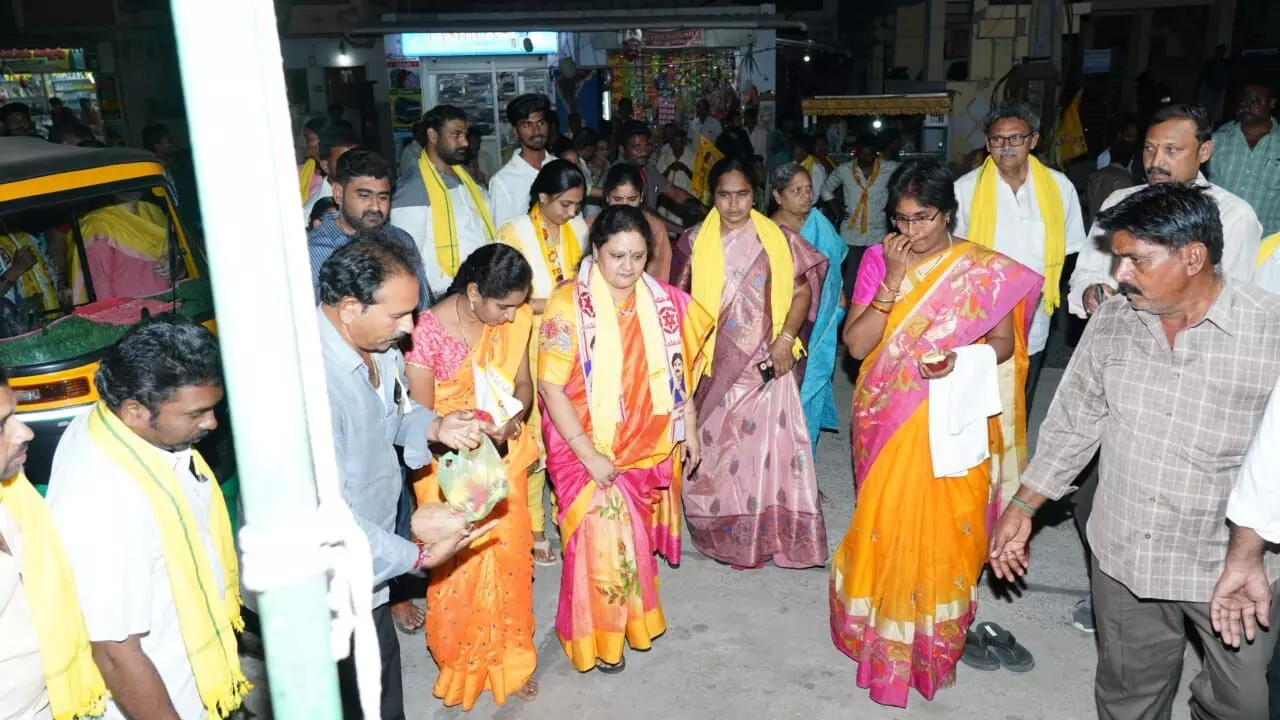 Gannavaram TDP candidate Venkatrao starts campaigns for her husband