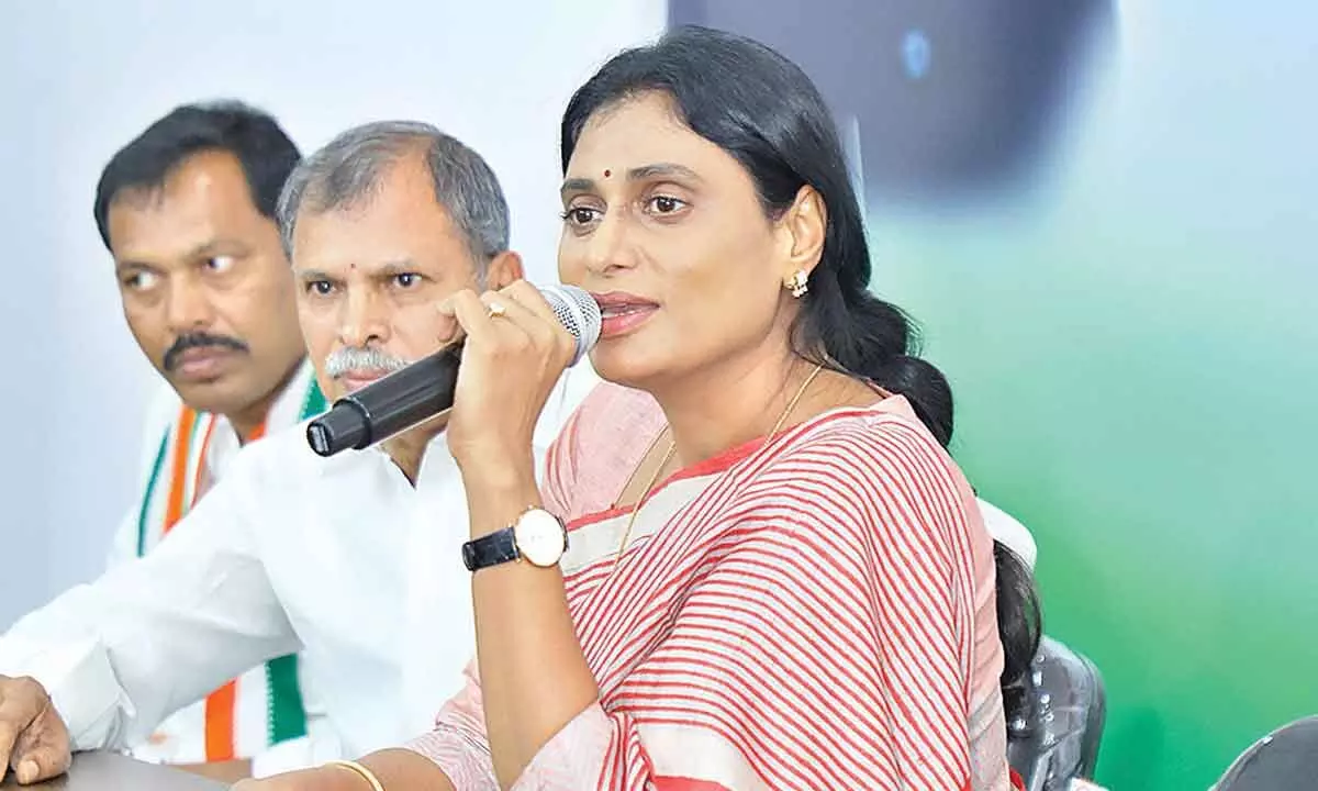 Sharmila ready to contest LS polls from Kadapa